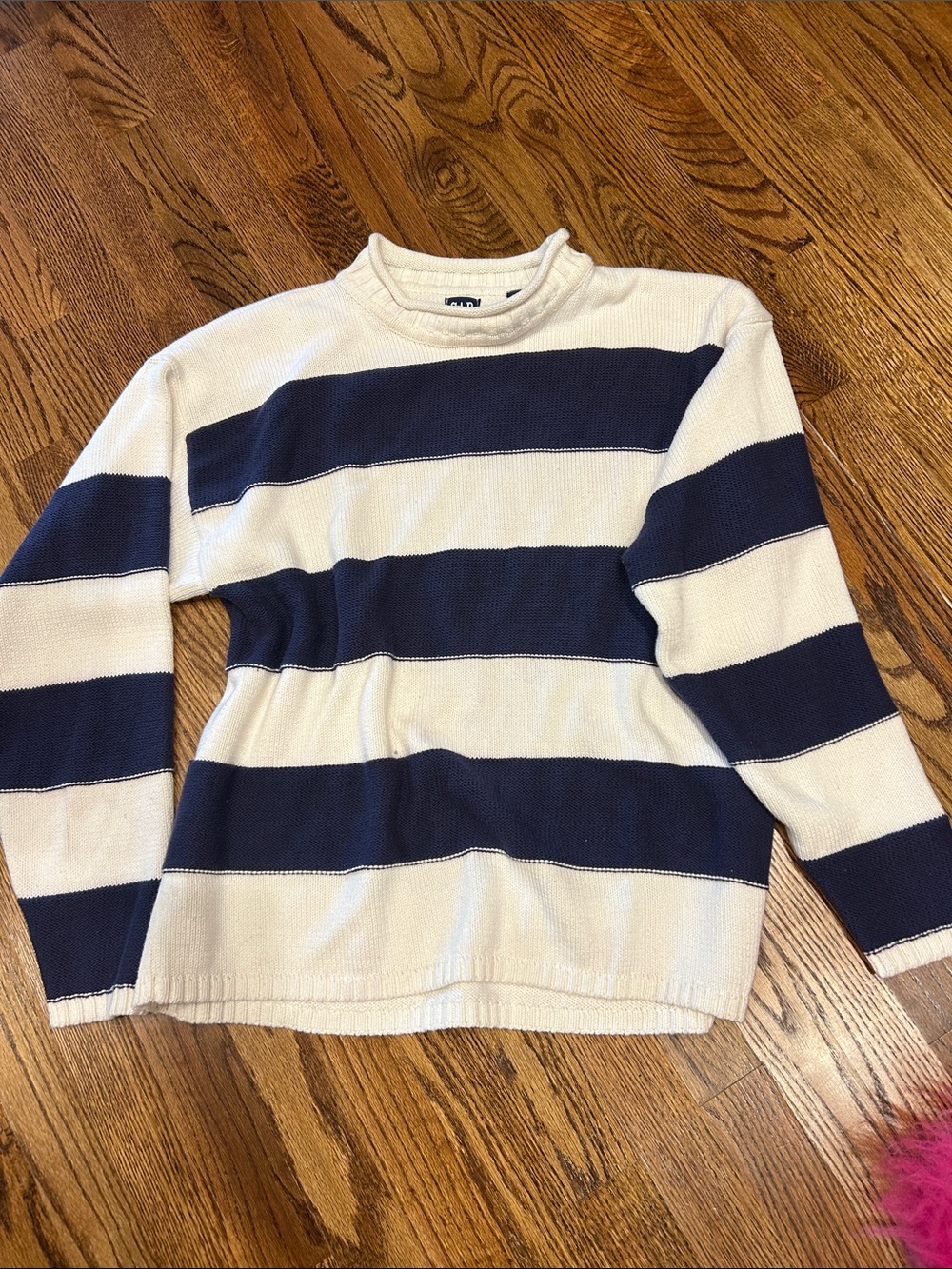 Vintage Gap Rollneck Striped Navy and Cream Women’s Sweater - Classic Crewneck
